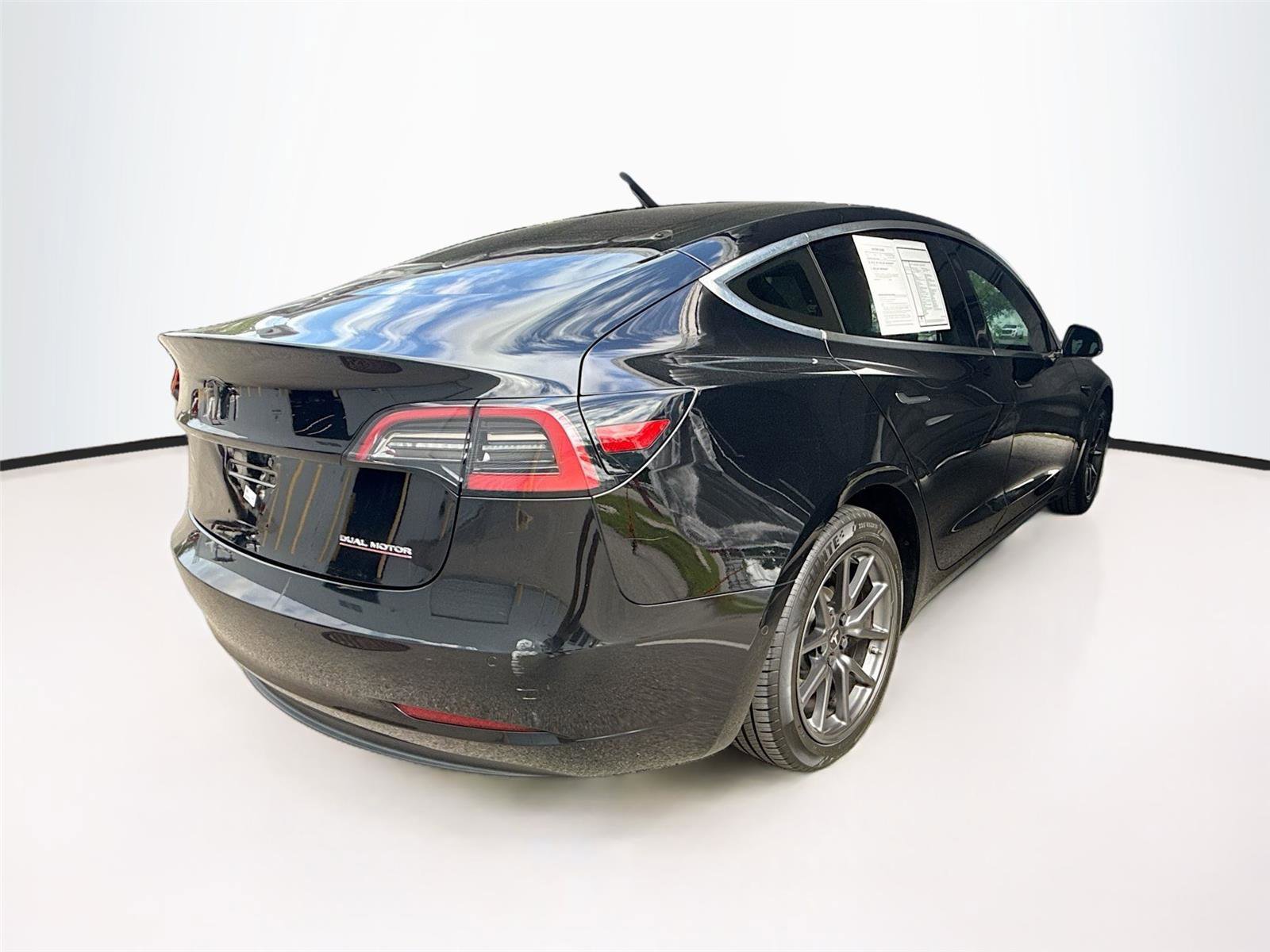 Used 2018 Tesla Model 3 Performance image 19