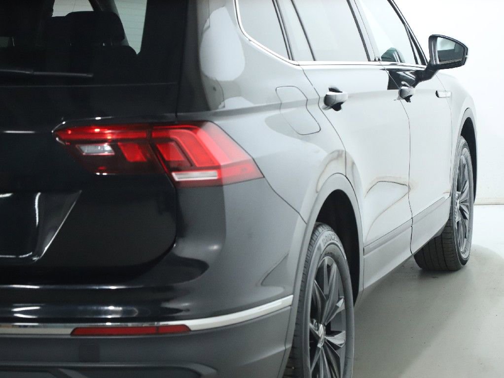 Used 2024 Volkswagen Tiguan SE image 47