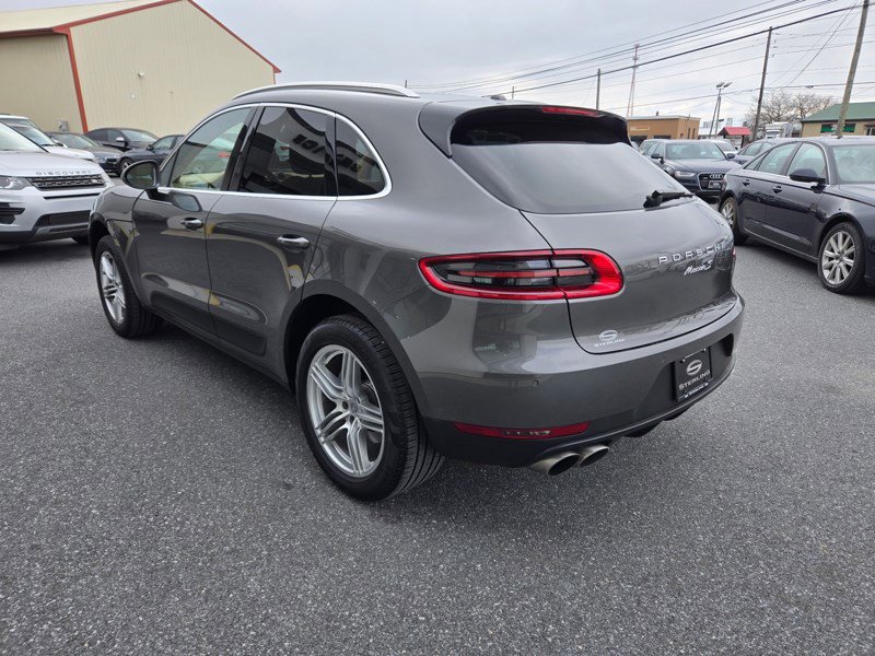 Used 2016 Porsche Macan S image 5