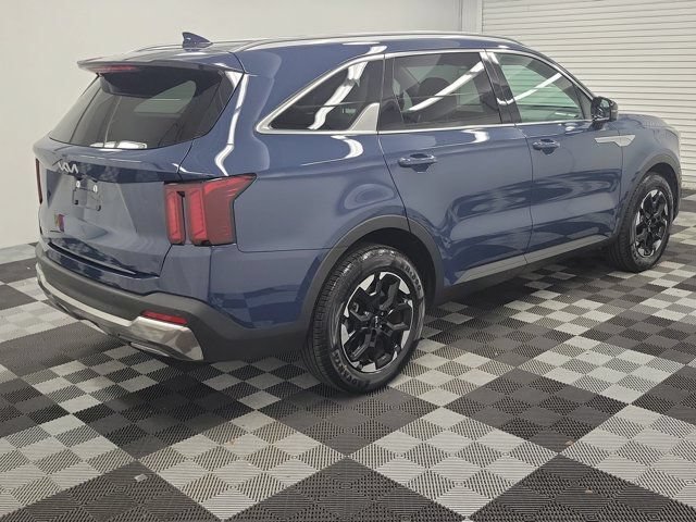 Used 2024 Kia Sorento S w/ Panoramic Sunroof Package FWD image 6