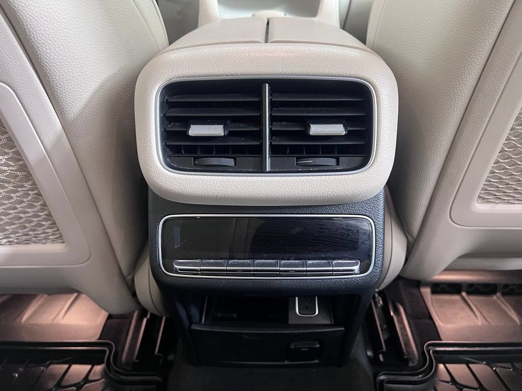 Used 2021 Mercedes-Benz GLS 450 4MATIC image 28
