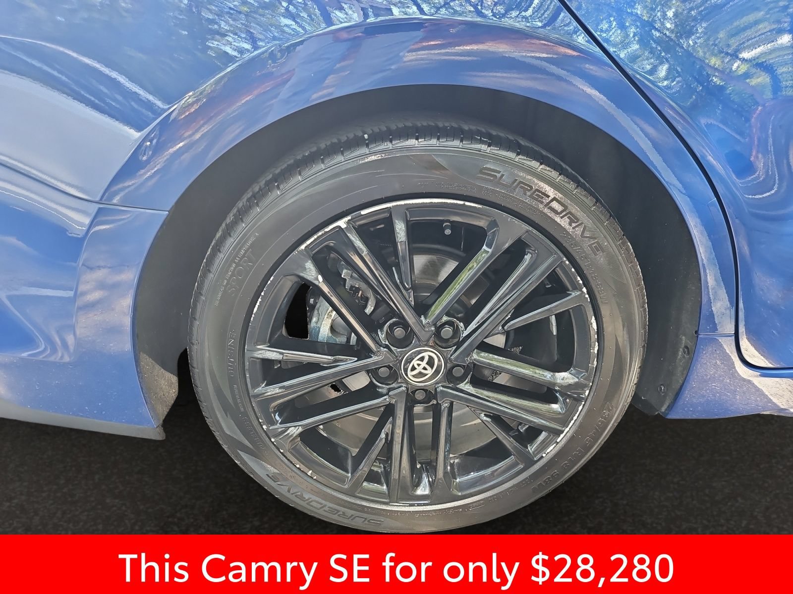 Used 2025 Toyota Camry SE FWD image 43
