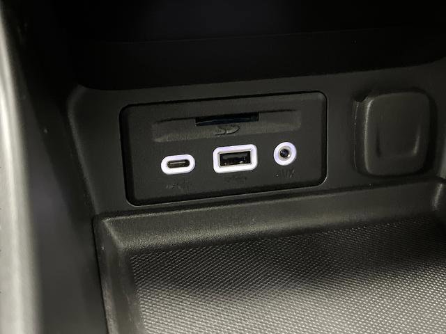 Used 2022 GMC Terrain AT4 w/ Tech Package image 24