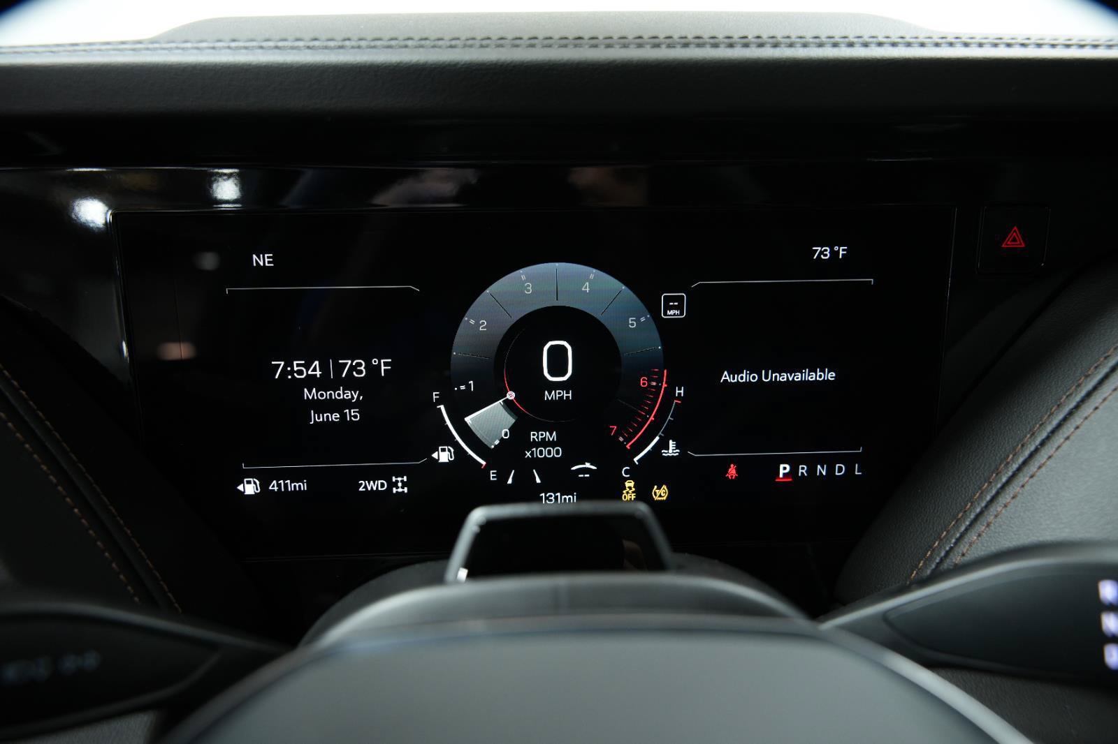 New 2026 GMC Yukon XL AT4 w/ AT4 Premium Plus Package AWD/4WD image 34