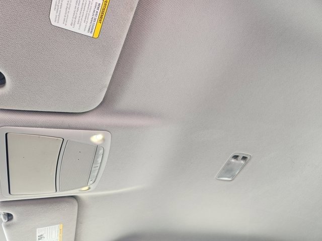 Used 2019 Nissan Sentra SR image 25