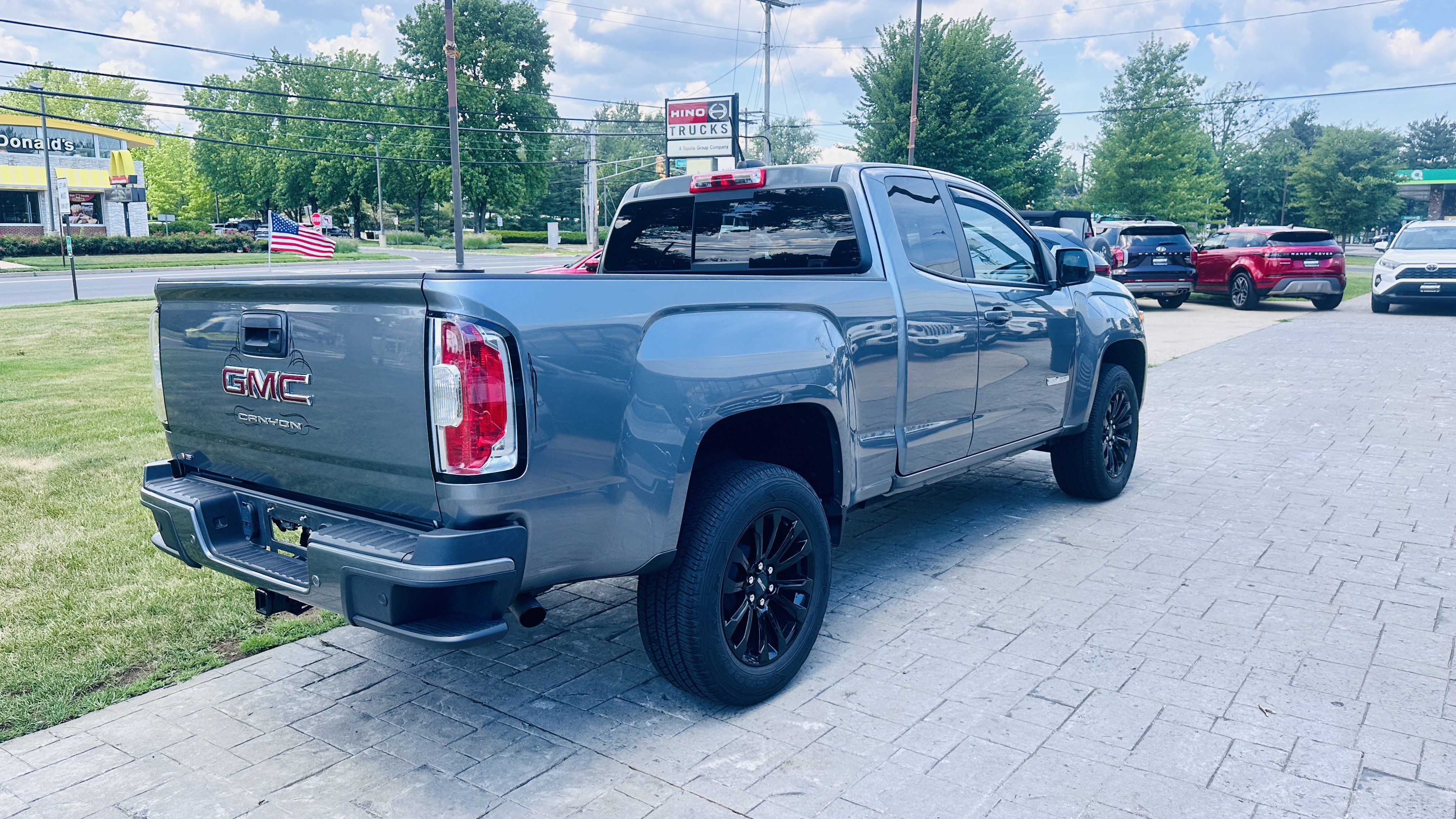 Used 2021 GMC Canyon Elevation w/ Driver Alert Package RWD image 9