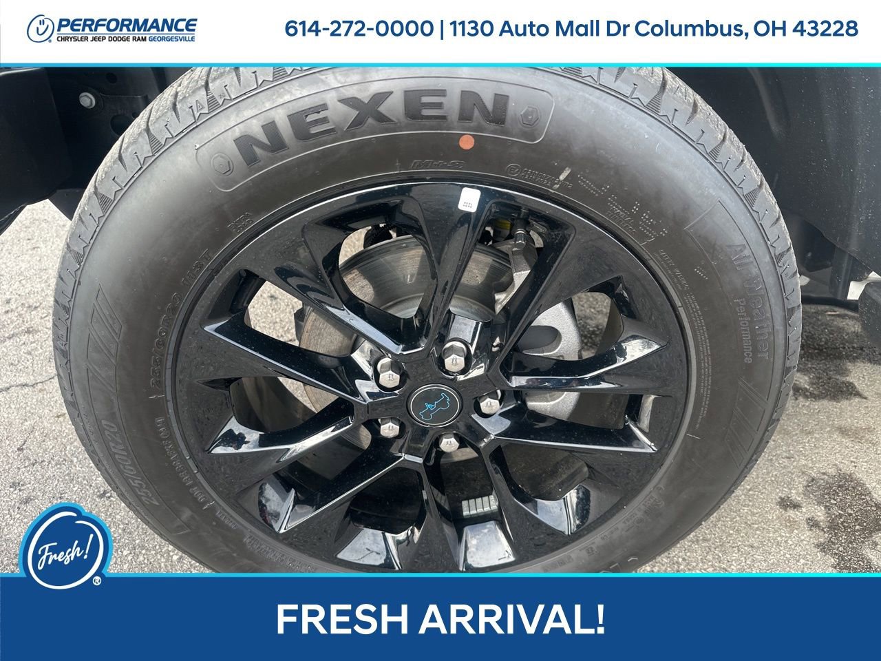 Used 2025 Jeep Wrangler Unlimited Sahara image 10