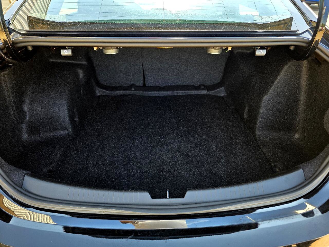 Used 2024 Chevrolet Malibu LT image 25