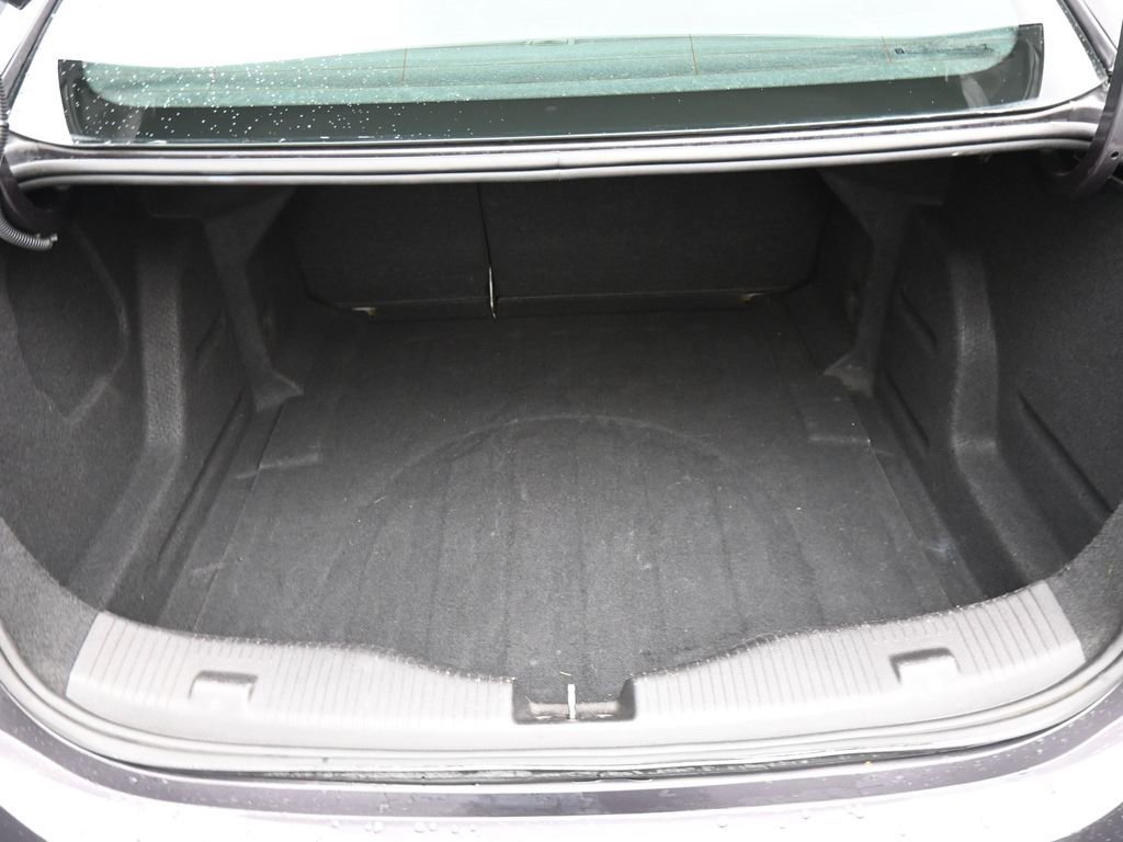 Used 2016 Chevrolet Cruze LT w/ Convenience Package image 14