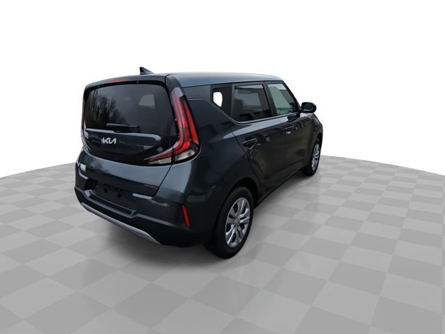 Used 2023 Kia Soul LX image 8