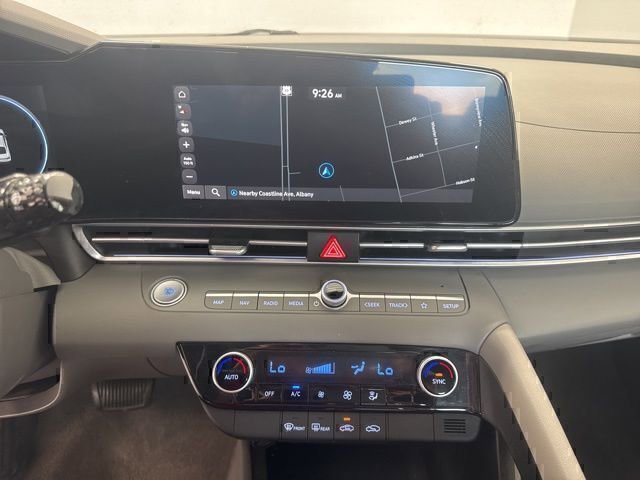 Certified 2024 Hyundai Elantra SEL image 14