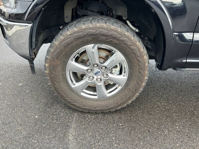 Used 2019 Ford F150 Lariat w/ Equipment Group 502A Luxury image 24