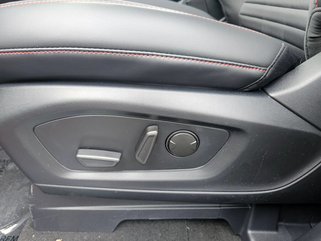 New 2026 Ford Explorer ST-Line AWD/4WD image 17
