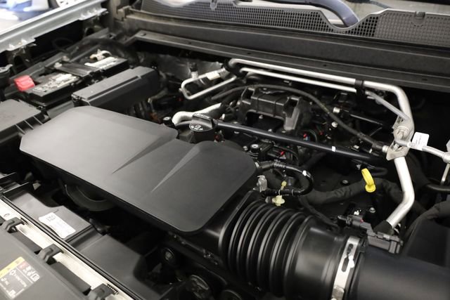 Used 2023 Chevrolet Colorado W/T image 11