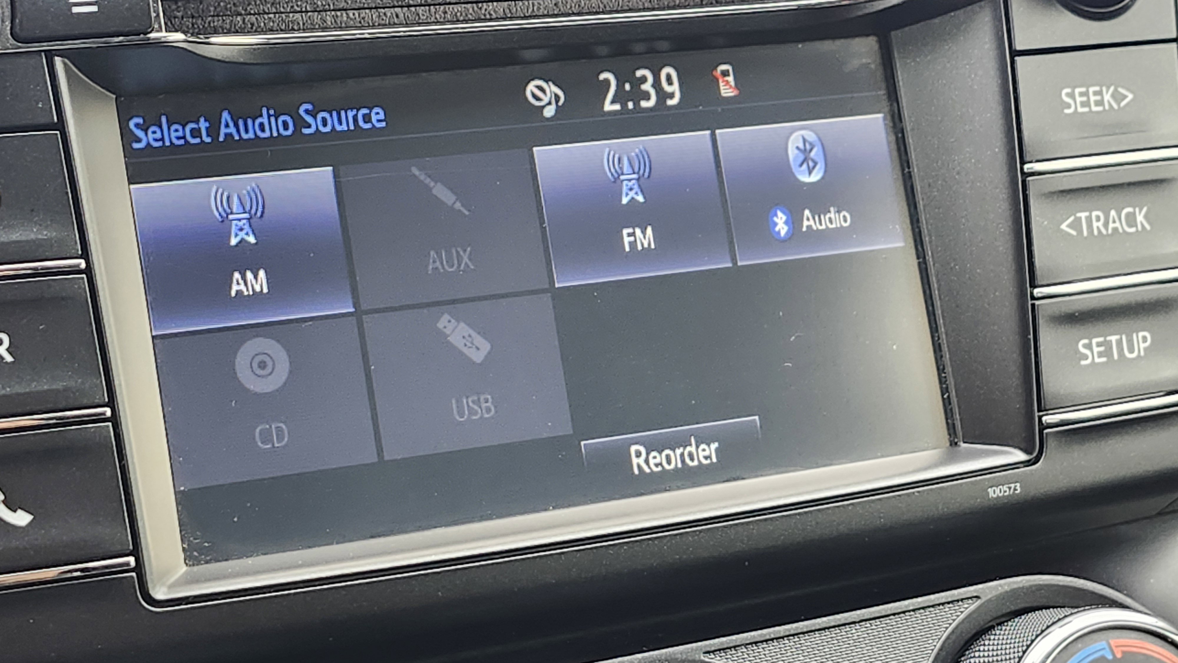 Used 2017 Toyota RAV4 LE image 24