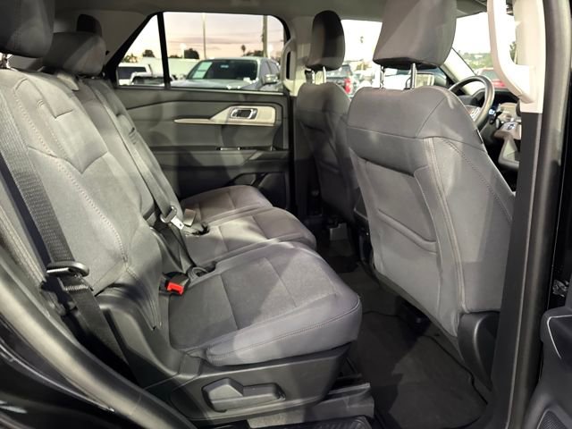 Used 2025 Ford Explorer Active image 36