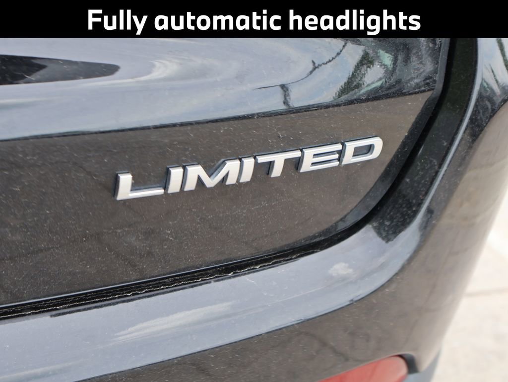 Used 2024 Jeep Compass Limited AWD/4WD image 12
