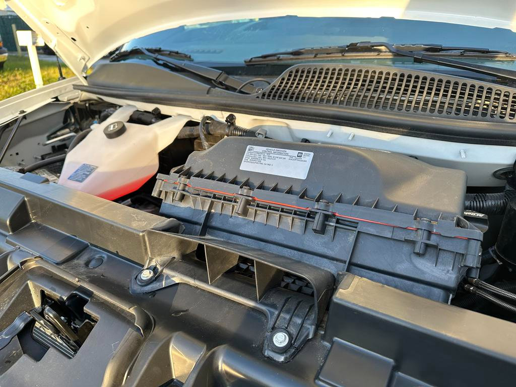 Used 2025 Chevrolet Express 3500 LT w/ LT Preferred Equipment Group image 22