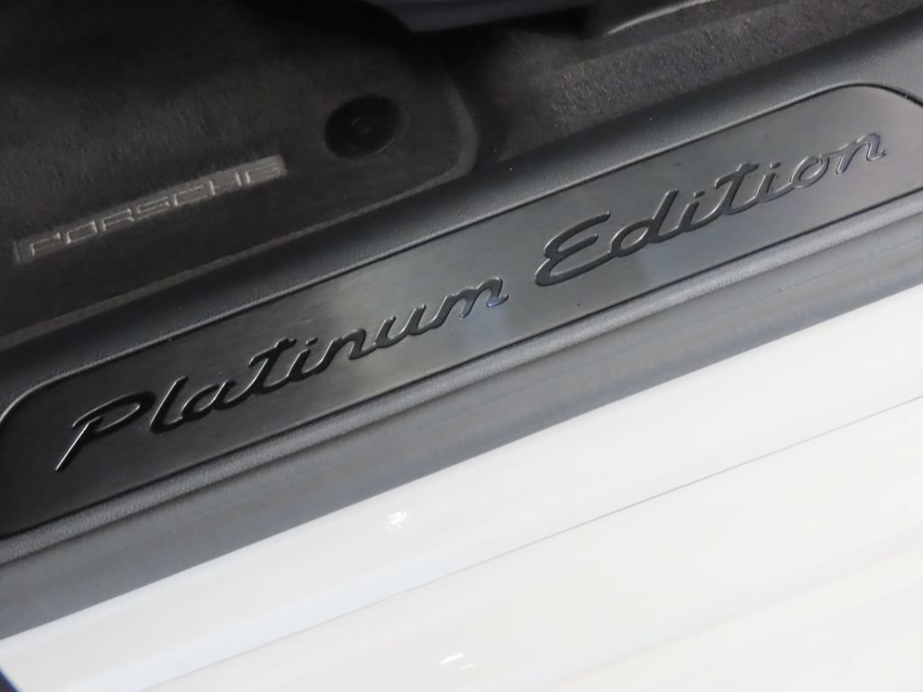 Certified 2023 Porsche Panamera RWD image 40