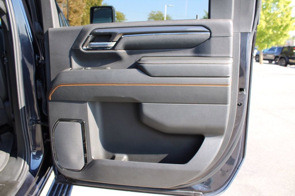 Used 2024 GMC Sierra 2500 AT4 w/ AT4 Premium Plus Package image 24