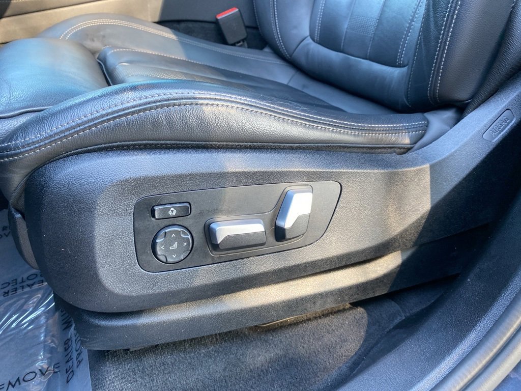 Used 2021 BMW X5 sDrive40i w/ Premium Package image 12