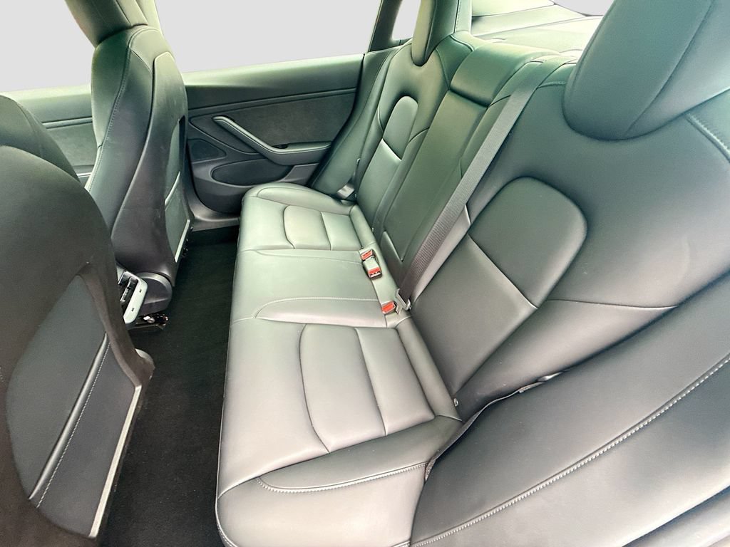 Used 2019 Tesla Model 3 Standard Range RWD image 23
