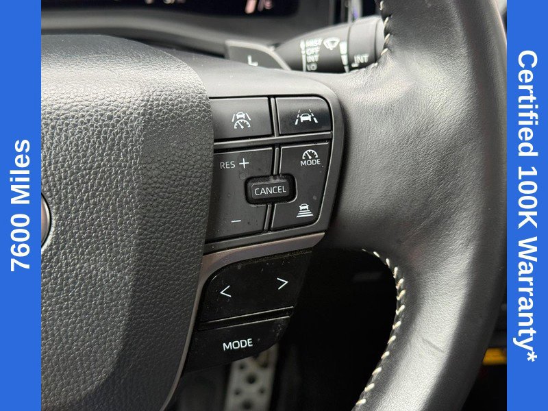 Used 2025 Toyota Camry SE FWD image 22