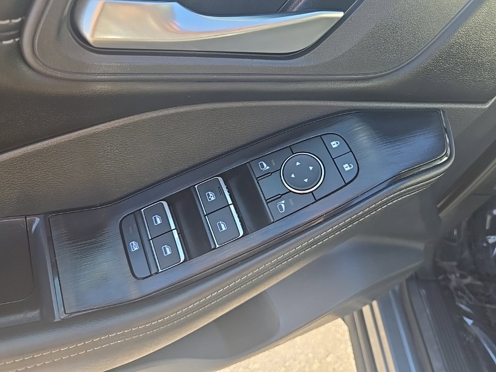 Used 2026 Nissan Rogue SL AWD/4WD image 10