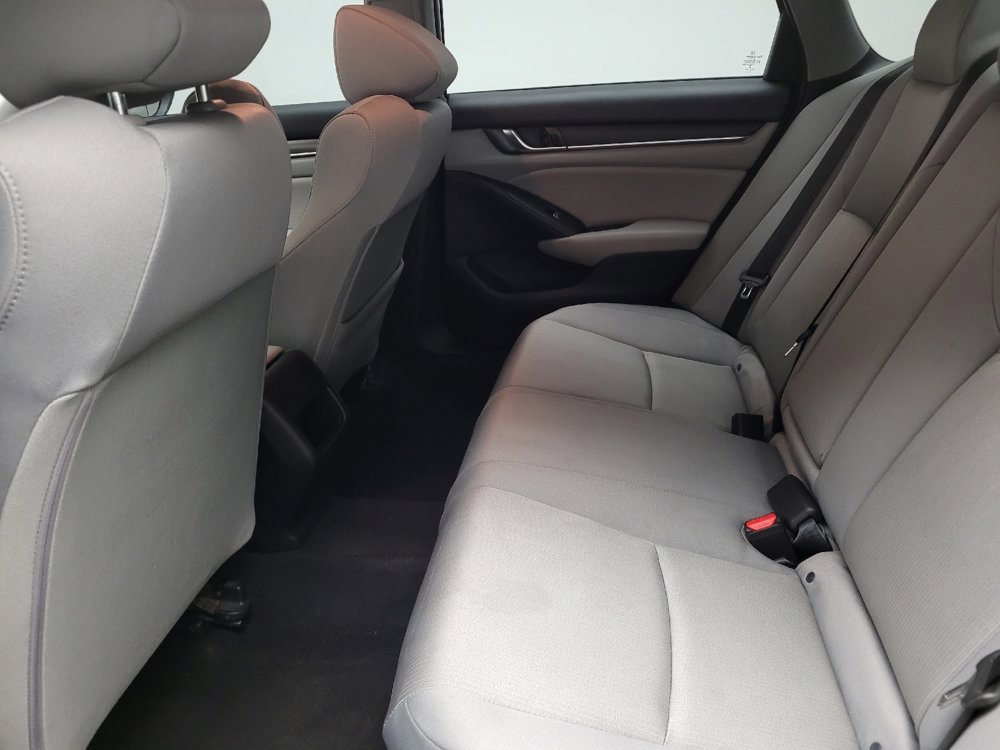 Used 2019 Honda Accord LX image 18