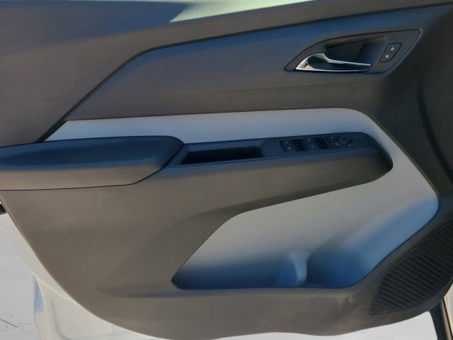New 2027 Chevrolet Bolt LT w/ Comfort Package FWD image 15