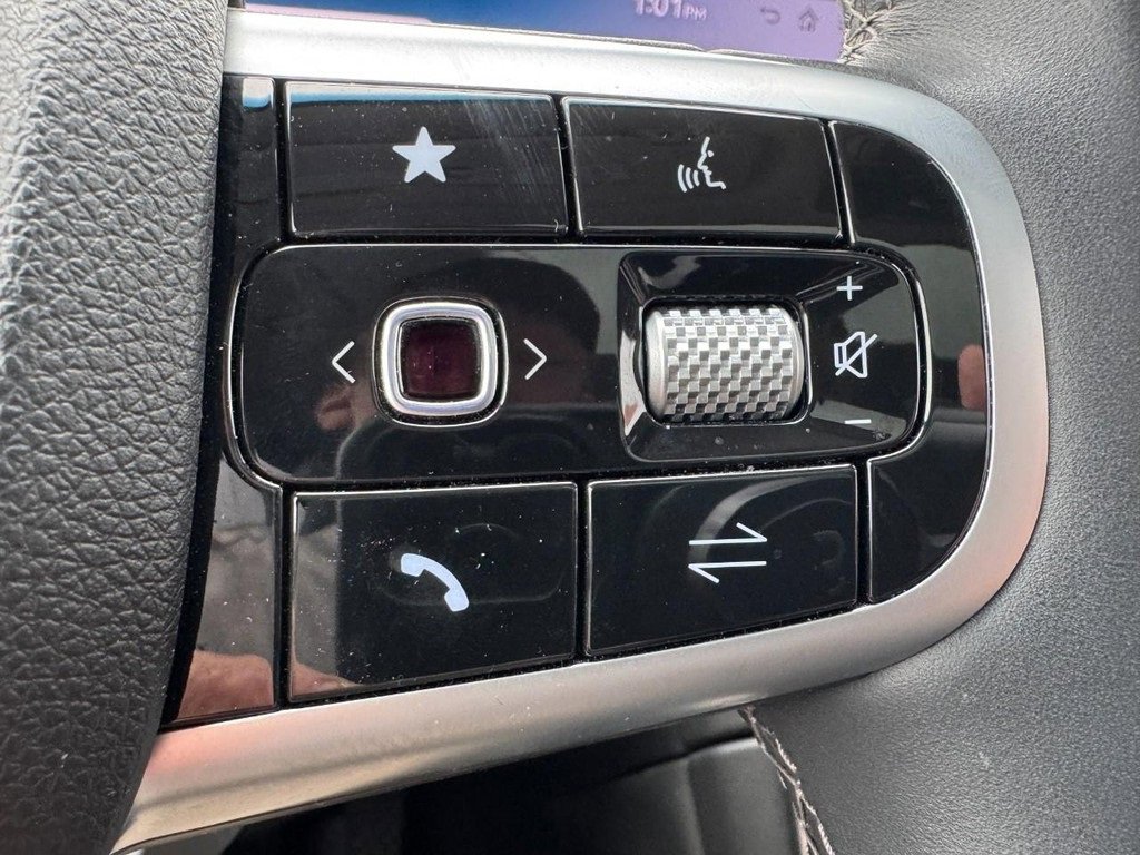 Certified 2025 Genesis GV80 2.5T Prestige image 19