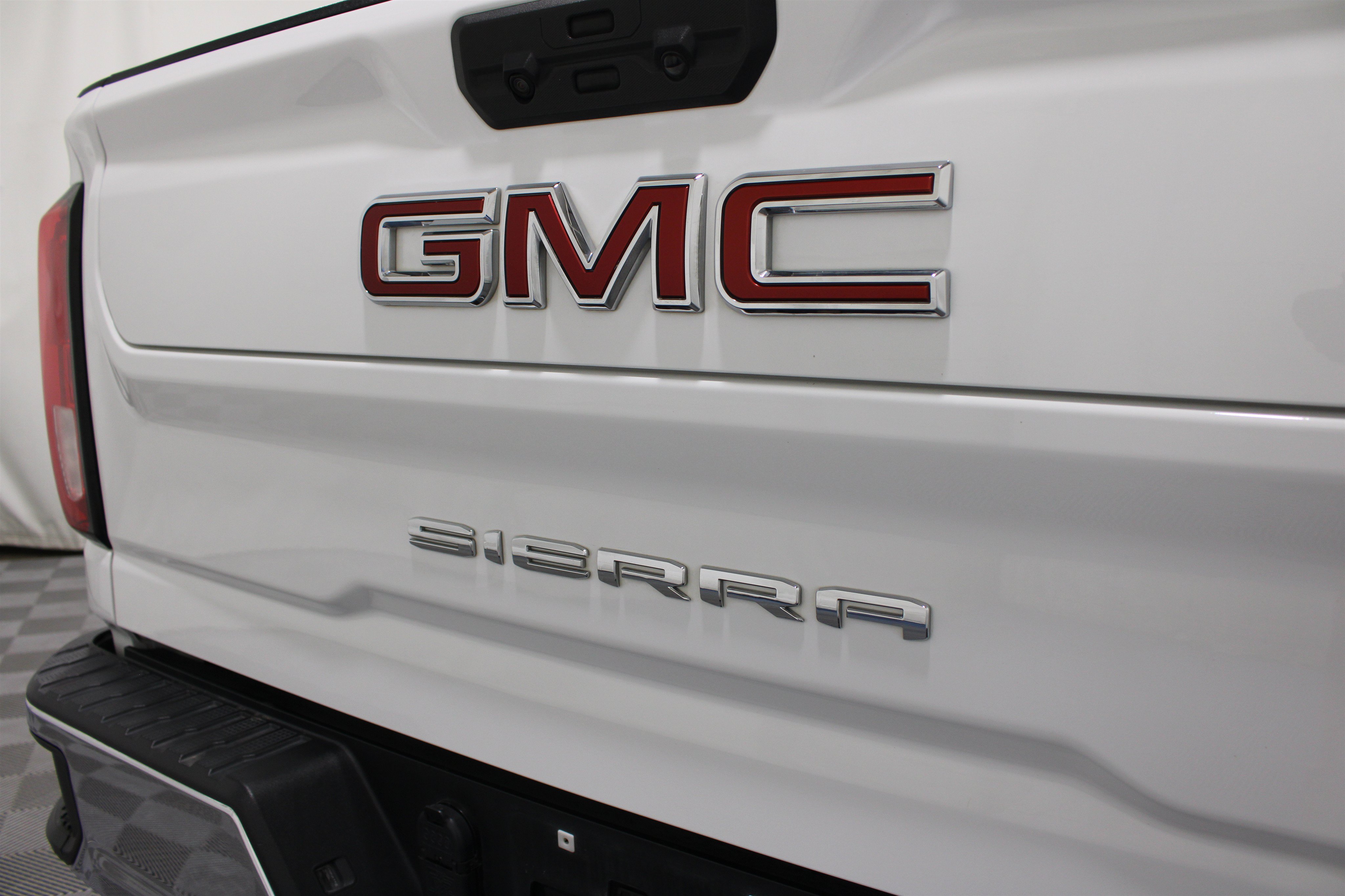 Used 2022 GMC Sierra 2500 SLE w/ SLE Value Package; AWD/4WD image 26