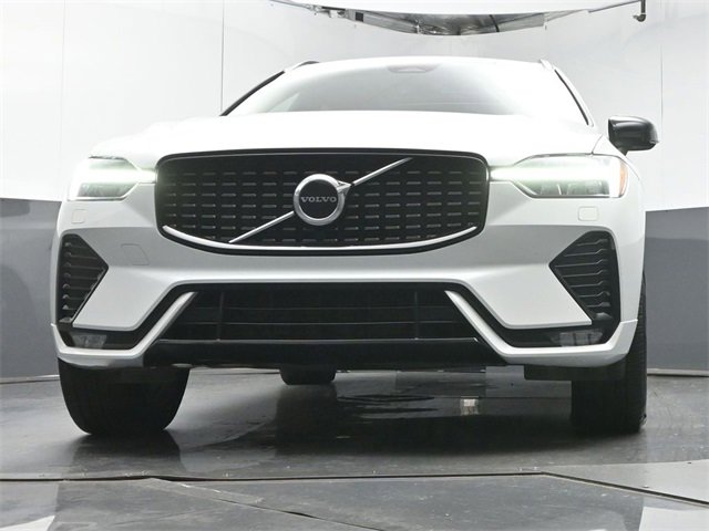 Used 2024 Volvo XC60 B5 Core image 35