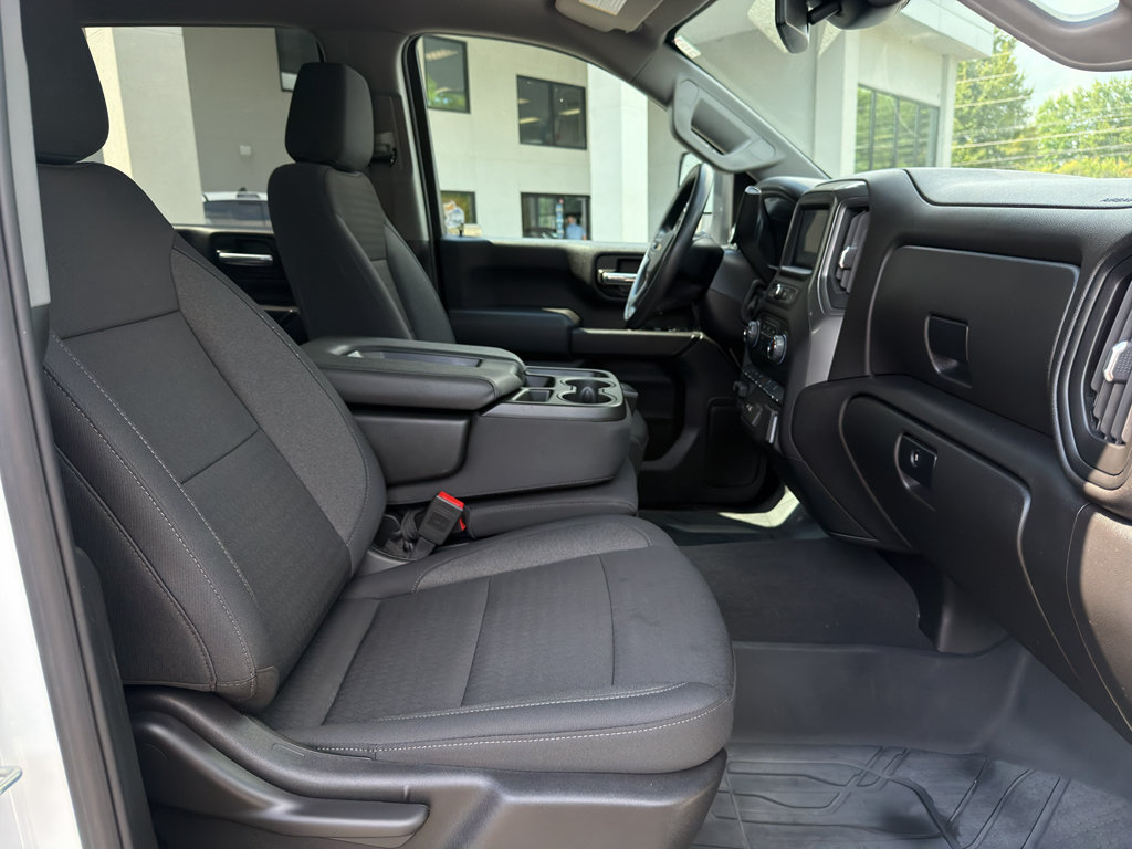 Used 2025 Chevrolet Silverado 2500 Custom AWD/4WD image 26
