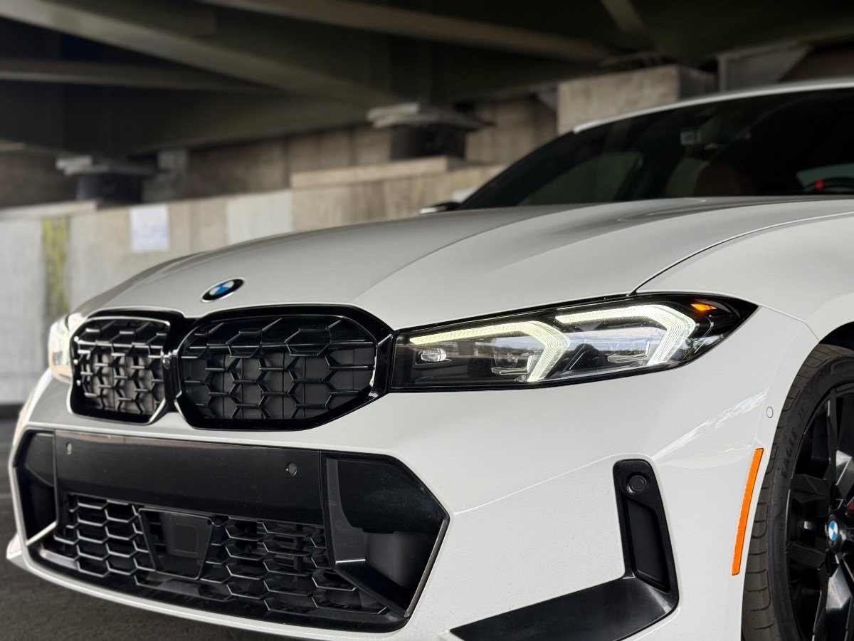 Used 2025 BMW M340i xDrive w/ Premium Package AWD/4WD image 10