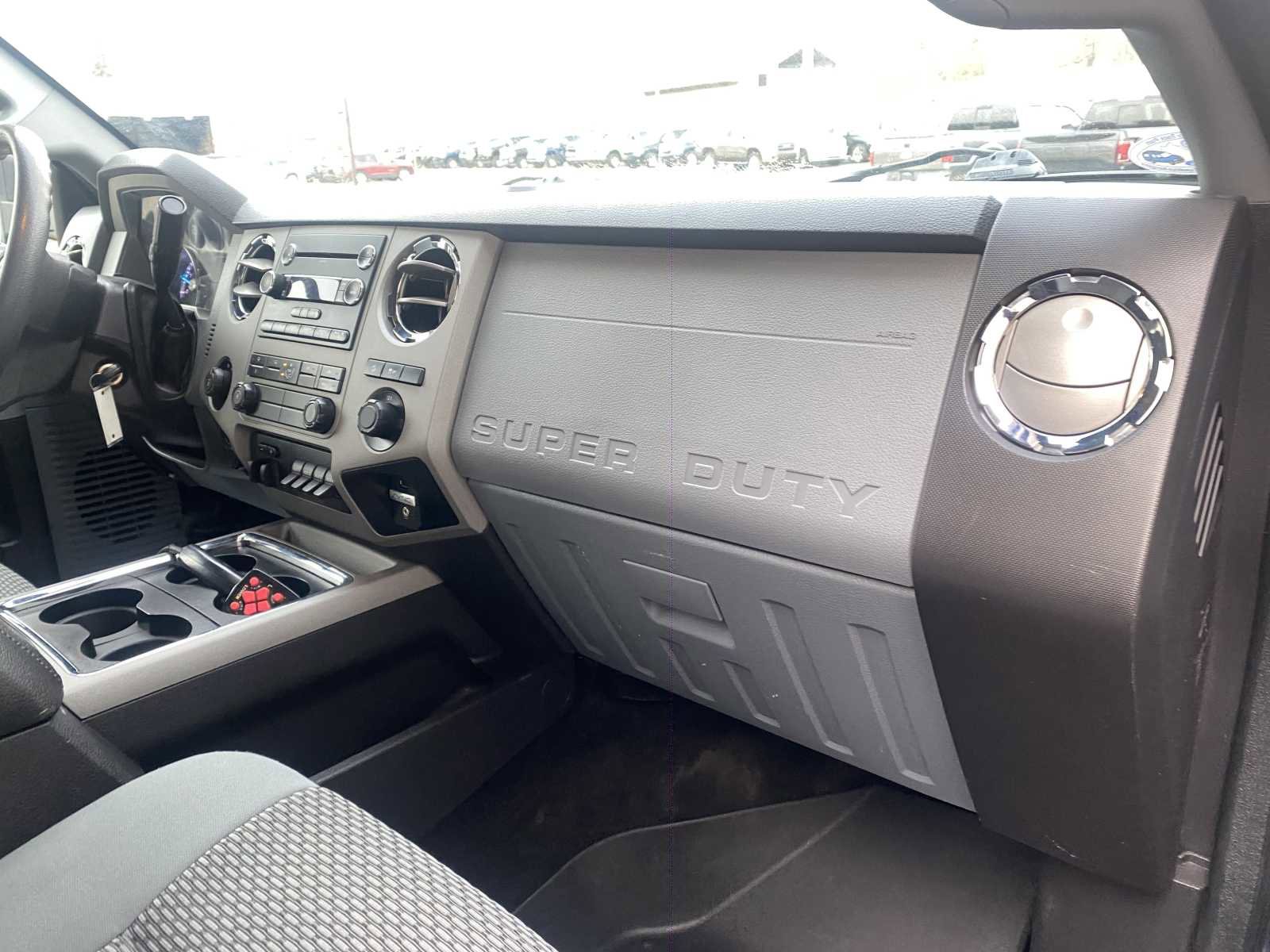 Used 2015 Ford F250 XLT w/ XLT Value Package image 24