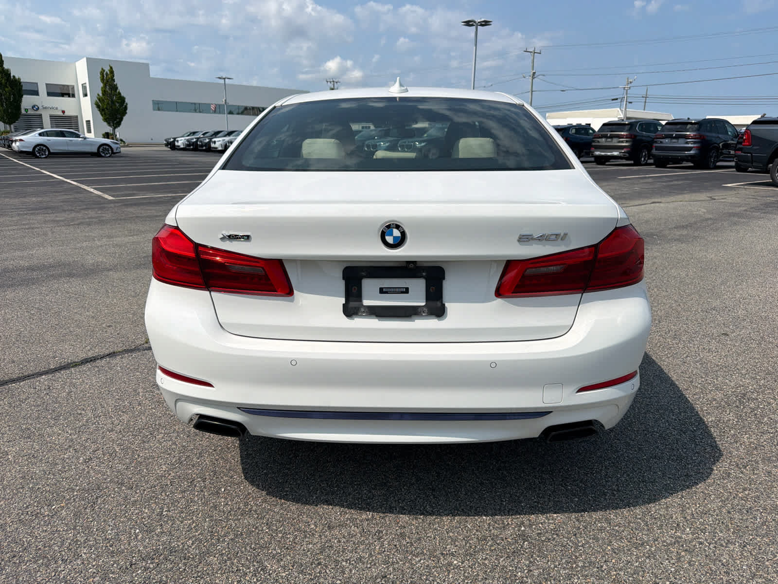 Used 2020 BMW 540i xDrive w/ Convenience Package AWD/4WD image 7