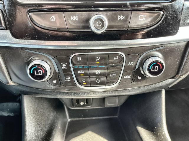 Used 2018 Chevrolet Traverse LT AWD/4WD image 17
