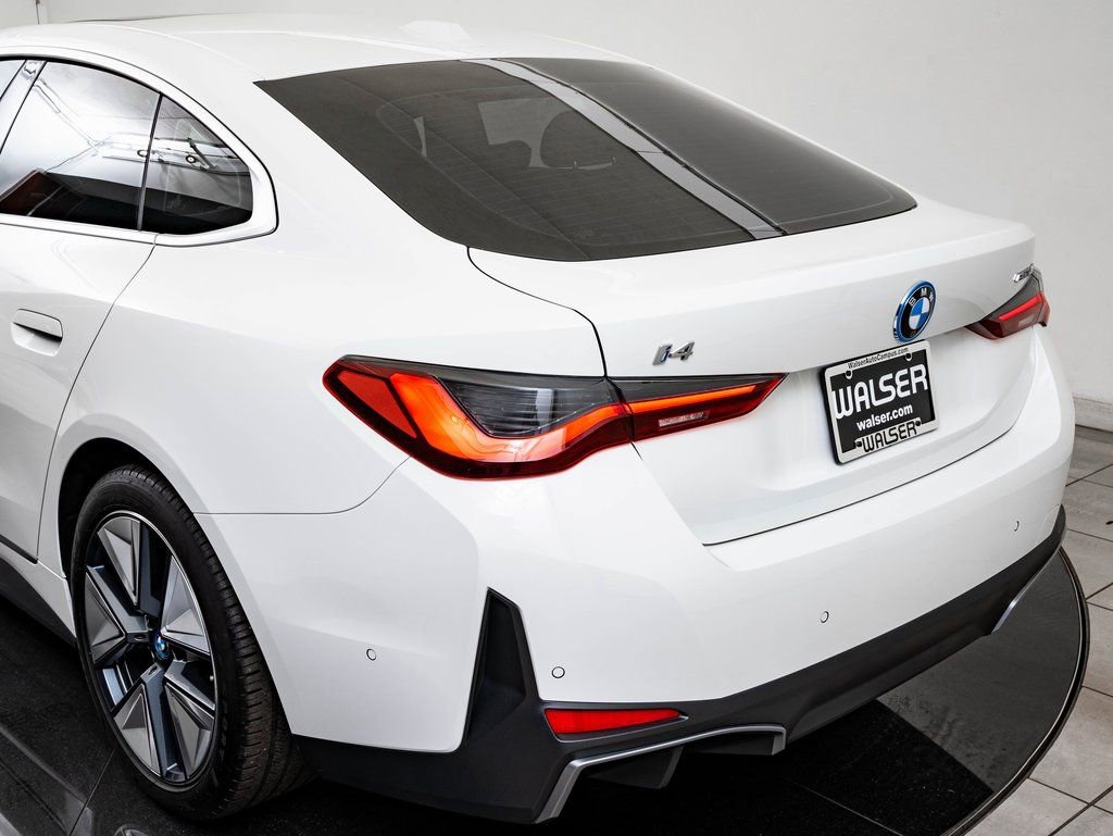 Used 2023 BMW i4 eDrive40 w/ Premium Package RWD image 19