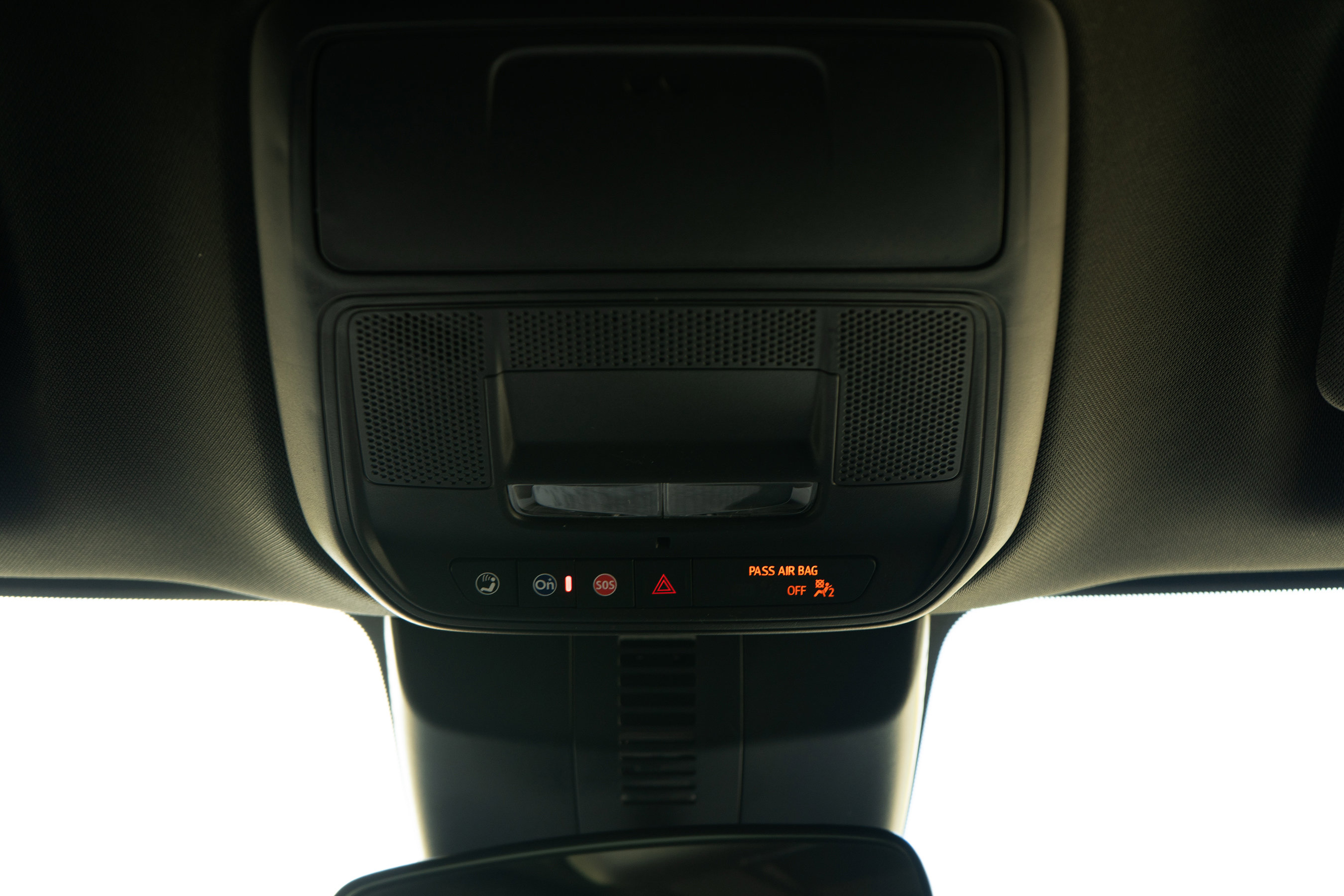 Used 2025 GMC Acadia Elevation image 33