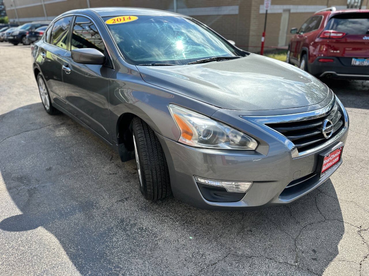 Used 2014 Nissan Altima 2.5 SV FWD image 7