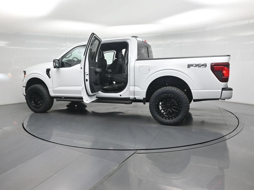 New 2026 Ford F150 XLT w/ Equipment Group 302A MID AWD/4WD image 34
