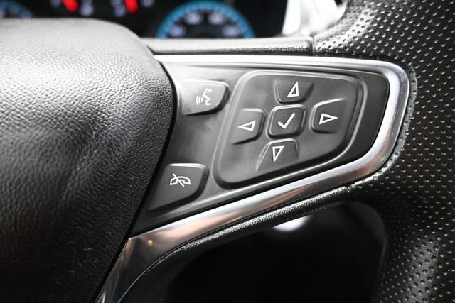 Used 2020 Chevrolet Equinox LS FWD image 19