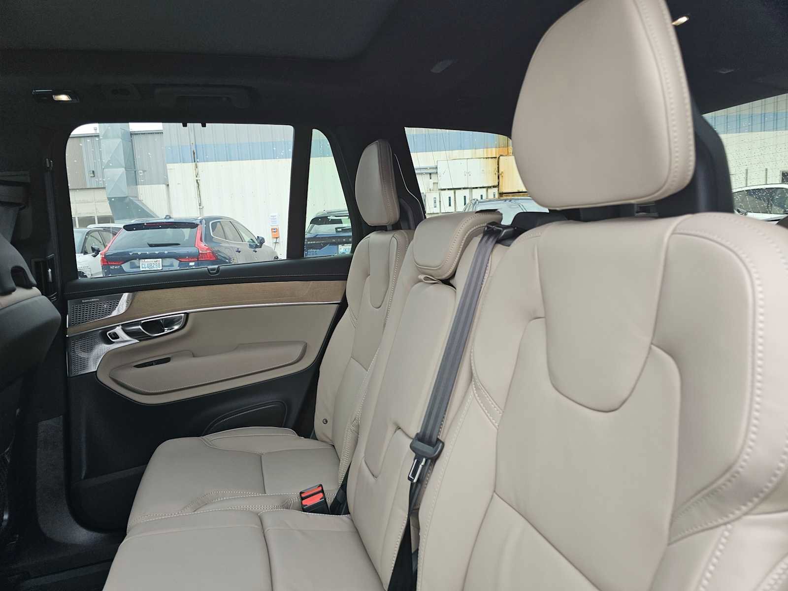New 2026 Volvo XC90 T8 Ultra w/ Lounge Package image 21