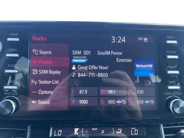 Used 2024 Toyota Sienna XLE image 22