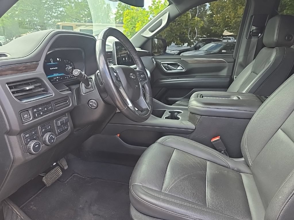 Used 2022 Chevrolet Tahoe LT w/ LT Signature Package AWD/4WD image 9