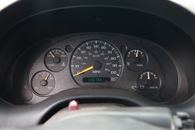 Used 2000 Chevrolet S10 Pickup LS w/ Preferred Equipment Group RWD image 24