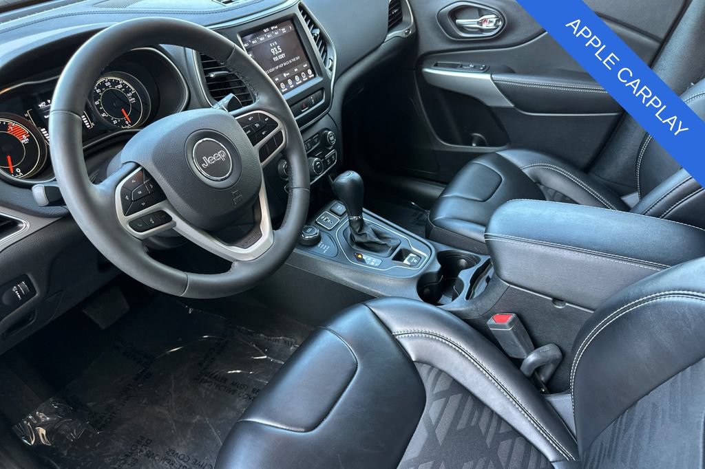 Used 2022 Jeep Cherokee Latitude AWD/4WD image 10