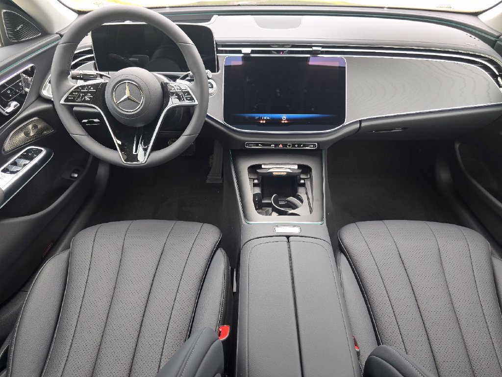 New 2027 Mercedes-Benz E 350 4MATIC Sedan image 23