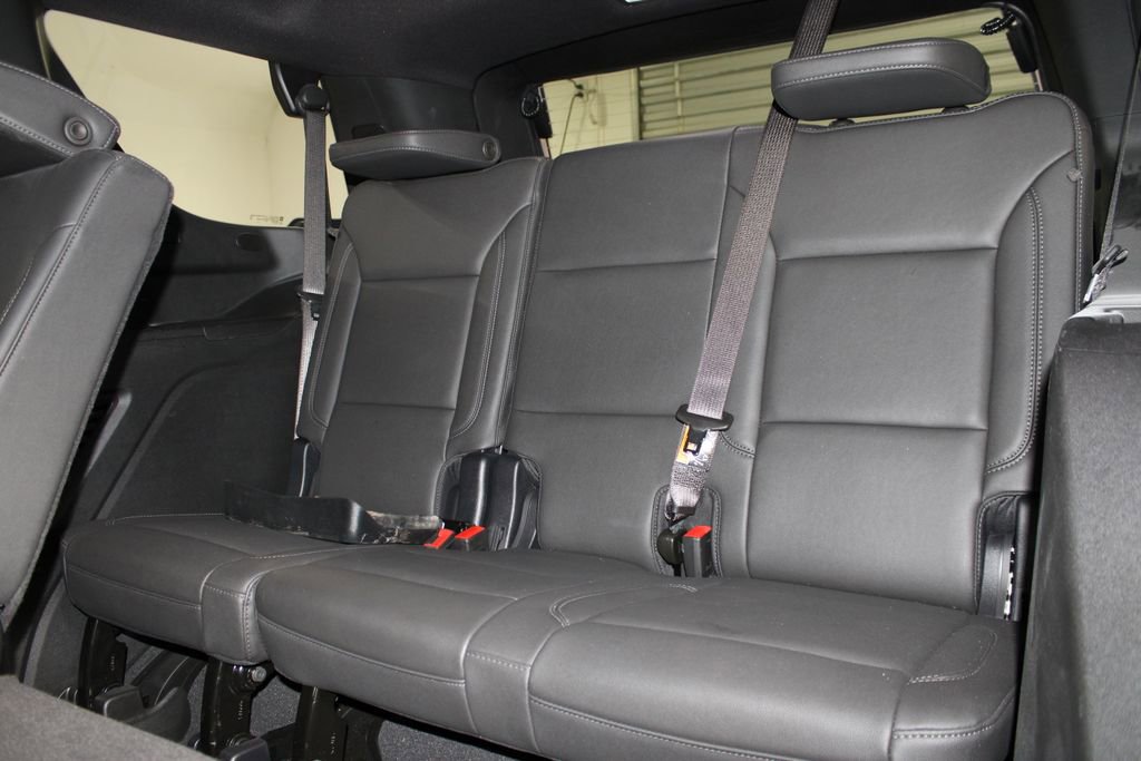 Used 2025 Chevrolet Tahoe LT AWD/4WD image 19